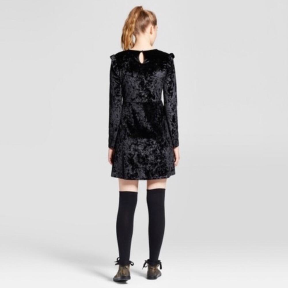 NWT Mossimo Velvet Long Sleeve Dress Ruffle - Picture 2 of 8